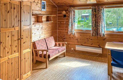 Sirdal Apartment | Gorgeous apartment in Tjørhom with WiFi