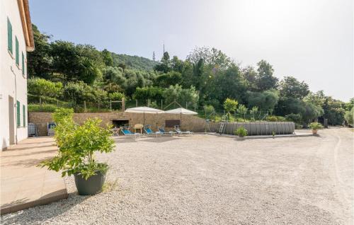 Cinto Euganeo Apartment | Gorgeous Apartment In Valnogaredo Pd