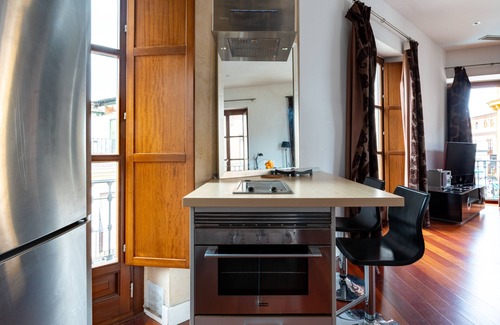 Santa Cruz Apartment | Gorgeous Apartment with Swimming Pool and Cathedral View