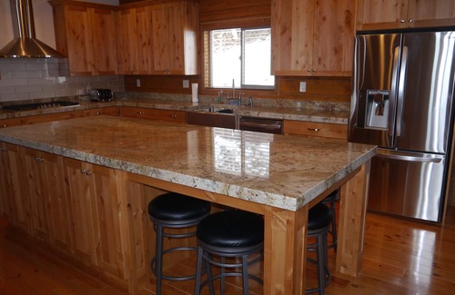 Brian Head Cabin | Gorgeous Cabin! Sleeps 14-18, Perfect For Large Families!