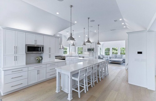Corolla House | Gorgeous estate in the Currituck Club, Corolla! Perfect for events and retreats!