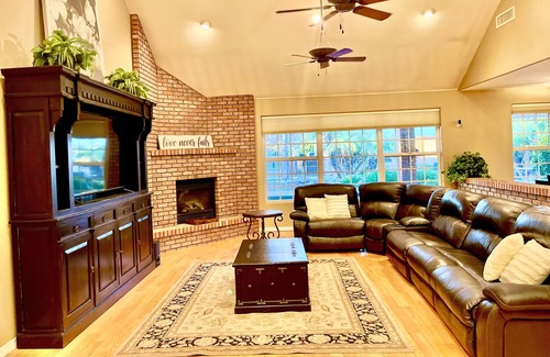 Gilbert House | Gorgeous Gilbert Home with Pool