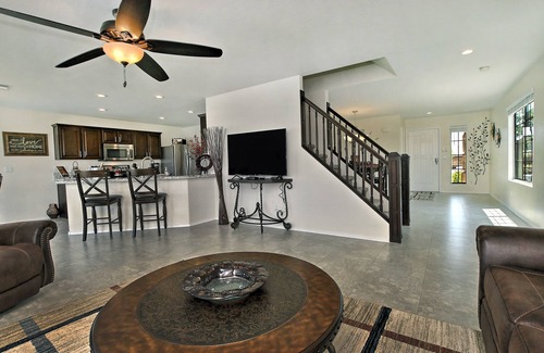 Gold Canyon House | Gorgeous Golf Course Home in Gold Canyon with Private Pool and Mt Views