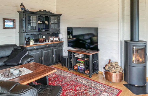 Torjulvagen House | Gorgeous home in øydegard