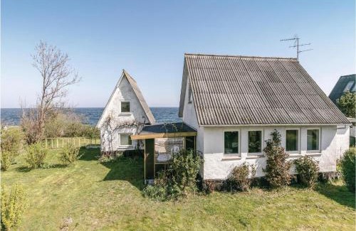 Tejn House | Gorgeous Home In Allinge With Sauna