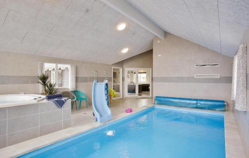 Bogense House | Gorgeous Home In Bogense With Sauna