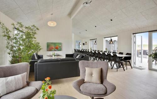 Bogense House | Gorgeous Home In Bogense With Sauna