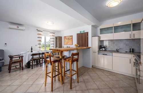 Kastel House | Gorgeous home in Buje with kitchen