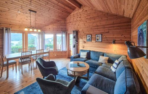 Gulen Municipality House | Gorgeous Home In Eivindvik With Wifi