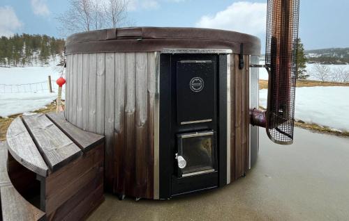 Evje House | Gorgeous Home In Evje With Lake View