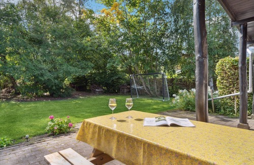 Smidstrup Strand House | Gorgeous home in Gilleleje with kitchen