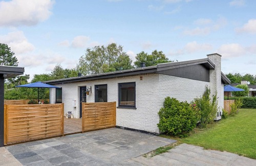 Atterup House | Gorgeous home in Grevinge with kitchen