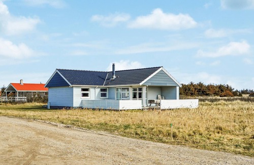 Vrist Strand House | Gorgeous home in Harboøre with WiFi