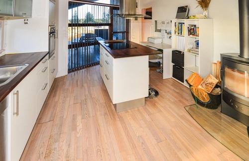 Hirtshals House | Gorgeous home in Hirtshals with sauna