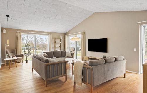 Hobro House | Gorgeous Home In Hobro With Sauna