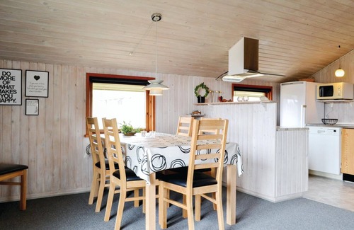 Hvide Sande House | Gorgeous home in Hvide Sande with WiFi