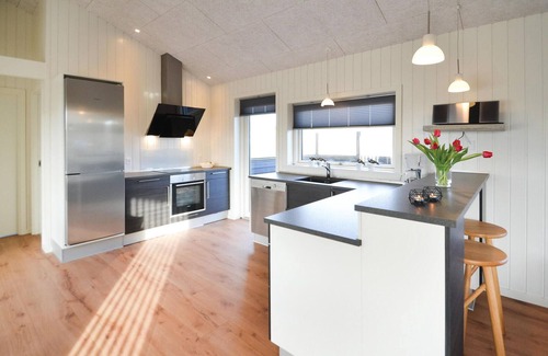 Bjerregard Strand House | Gorgeous home in Hvide Sande with sauna