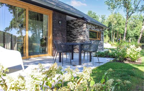 IJhorst House | Gorgeous Home In Ijhorst With Kitchen