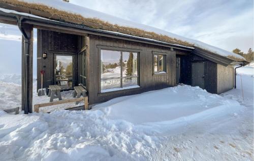 Nord-Fron House | Gorgeous Home In Kvam With Sauna