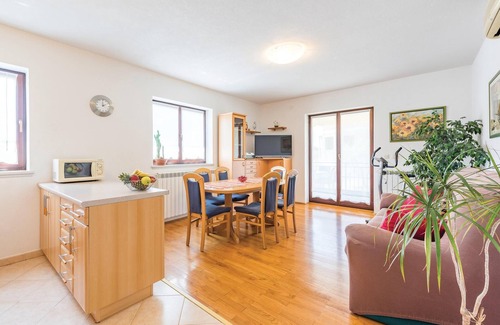 Presika House | Gorgeous home in Labin with WiFi