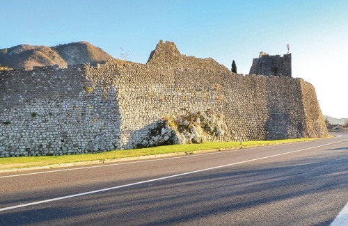 Trava House | Gorgeous home in Lauco (UD) with WiFi