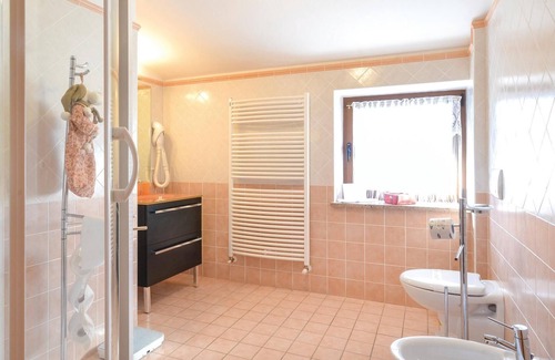 Trava House | Gorgeous home in Lauco (UD) with WiFi