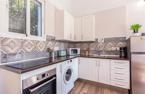 Mezquitilla House | Gorgeous home in Mezquitilla with WiFi