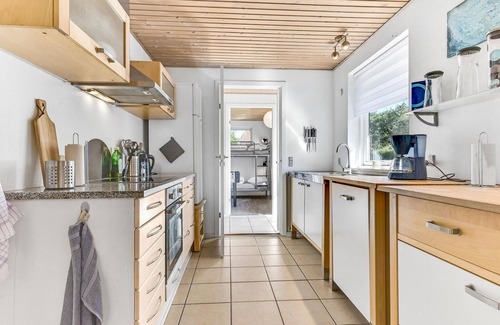 Faldsled House | Gorgeous home in Millinge with WiFi