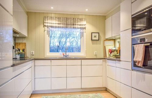 Tysvaer House | Gorgeous home in Førresfjorden