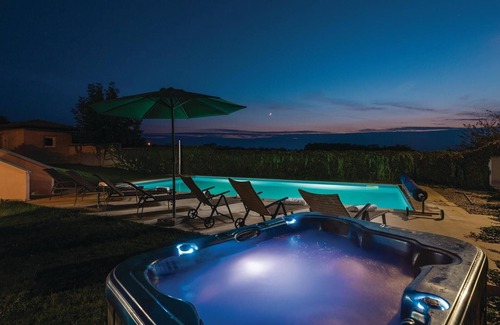 Rosini House | Gorgeous home in Nova Vas