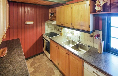 Trysil House | Gorgeous home in østby with WiFi