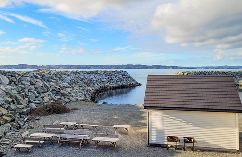 Sveio House | Gorgeous home in Sveio with WiFi