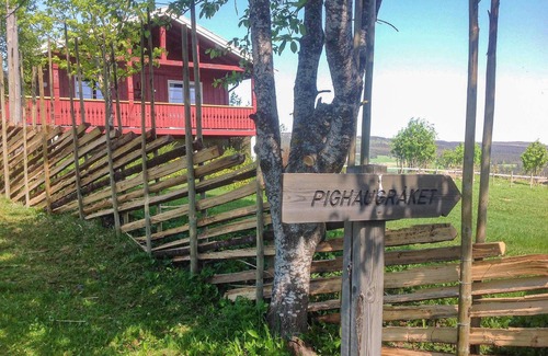 Tretten House | Gorgeous home in Svingvoll with WiFi