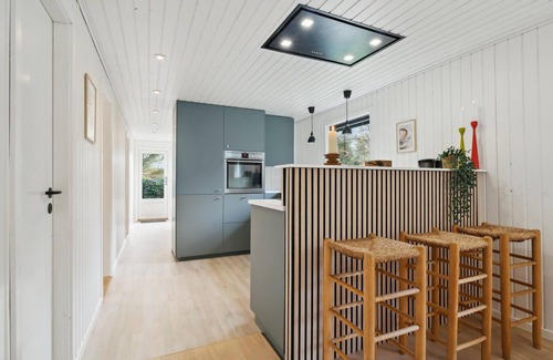 Sønder Nissum House | Gorgeous home in Ulfborg with kitchen