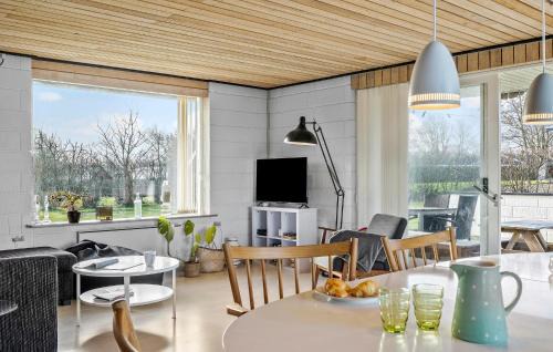 Vinderup House | Gorgeous Home In Vinderup With Wifi