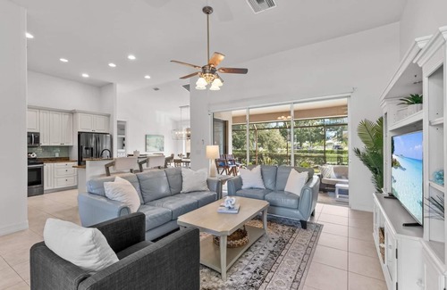 Marco Island House | Gorgeous Marco Island Home Just a Few Steps from Mackle Park! Waiting for you!