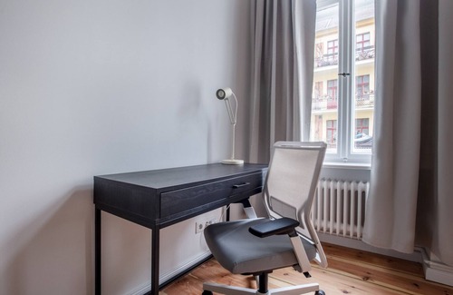 Moabit Apartment | Gorgeous Mitte 2BR nr Spree, by Blueground