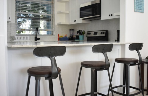 Epworth Apartment | Gorgeous Ocean Front Luxury Apartment - 2 bed/2 bath at Whispering Seas