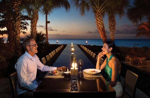 Grace Bay Resort | Gorgeous Oceanfront Penthouse Suite! Concierge Service Available!