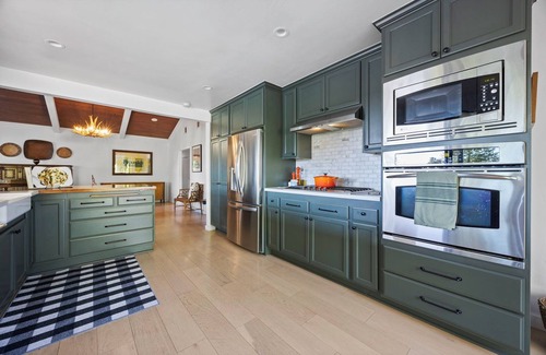 Meiners Oaks House | Gorgeous Ojai ranchette- tennis court, pool/jacuzzi and guesthouse