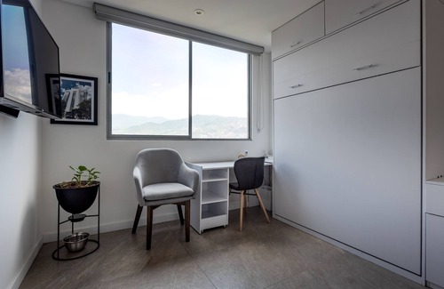 El Castillo Condo | Gorgeous Penthouse - AC, chef's kitchen, full washer & dryer, amazing views