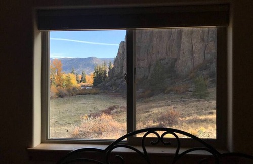 South Fork House | Gorgeous riverfront, 4-BR (2-master suite) home!