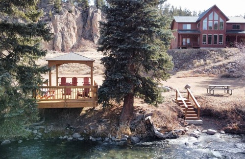 South Fork House | Gorgeous riverfront, 4-BR (2-master suite) home!