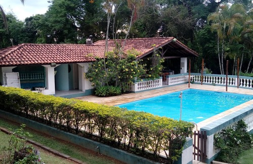 Itatiba House | Gorgeous site, Complete Leisure, Tennis Court, Landscaping, Matas, Rio