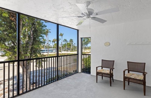 Captiva Condo | Gorgeous South Seas Villa with Pool and Private Beach