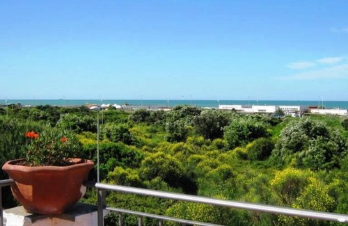 Fregenae Villa | Gorgeous Villa in Fregene sea view with large garden and bbq