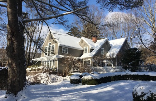 Bearsville House | Gorgeous Woodstock Designers Home heated pool and spectacular gardens