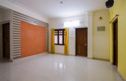 Bhubaneshwar Hotel | Goroomgo M K S Inn Bhubaneswar