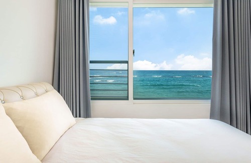 Goseong-gun House | Goseong Beach Jin Spa Pension