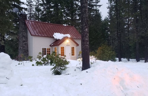 Government Camp House | Gov't Camp Meldrum House